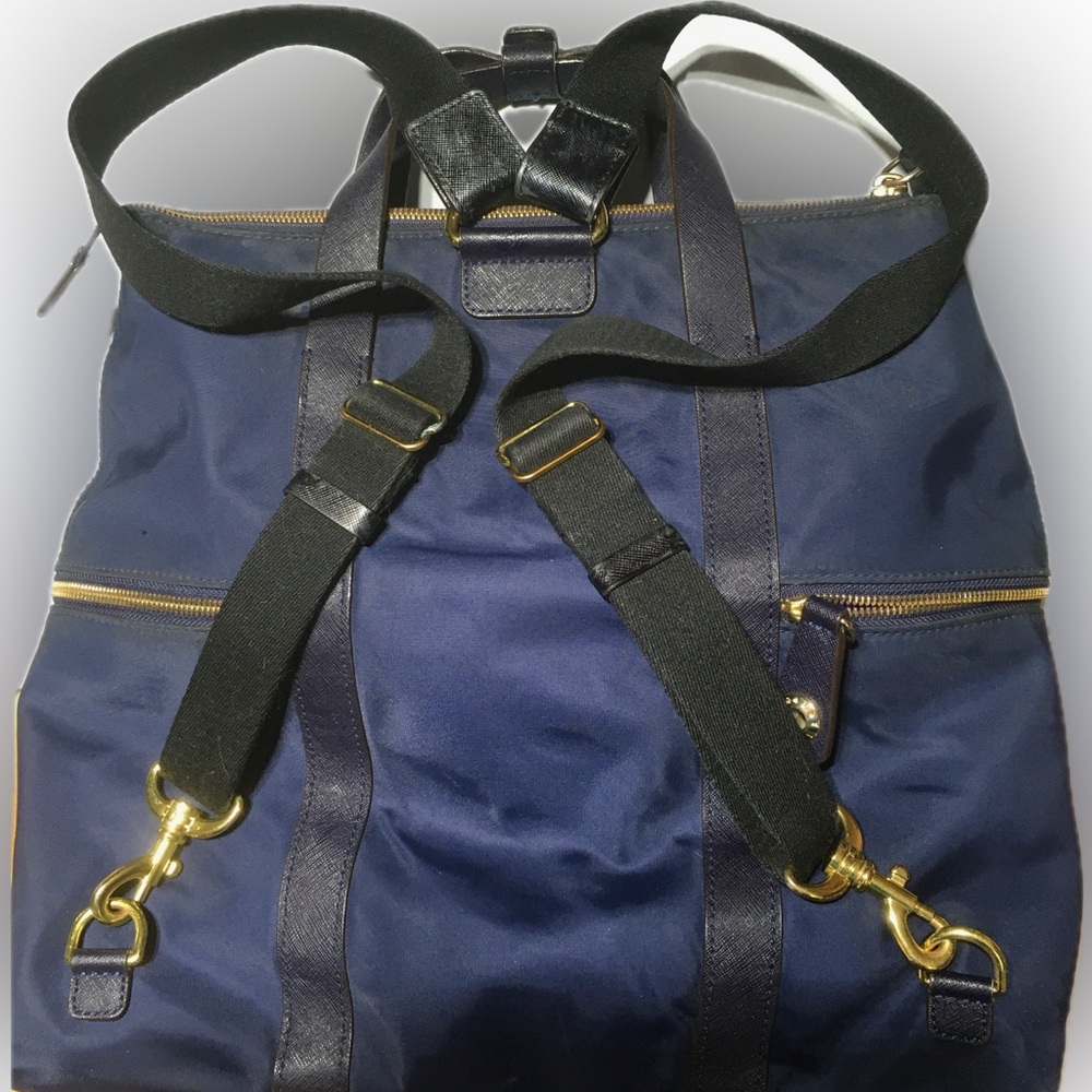 Henri Bendel Jet Set Backpack Sling Back Shoulder Bag Navy Blue - Picture 2 of 16